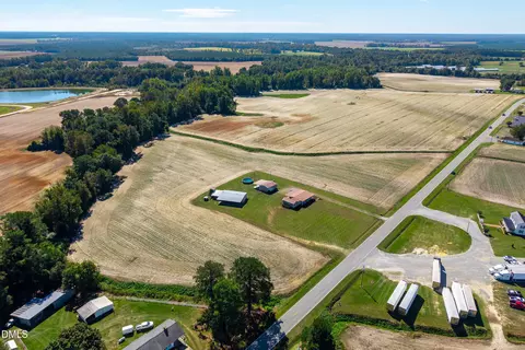 View/Area - 4144 Suttontown Rd, Faison, NC 28341 photo 4 of 5