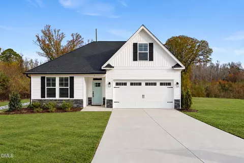 5 Pitchers Way, Four Oaks, NC 27524