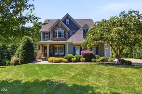 104 Ambler Ct, Holly Springs, NC 27540