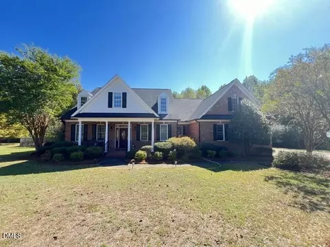 7917 Whimbrel Ln, Fuquay Varina, NC 27526