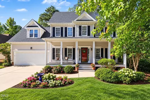 208 Wild Holly Ln, Holly Springs, NC 27540