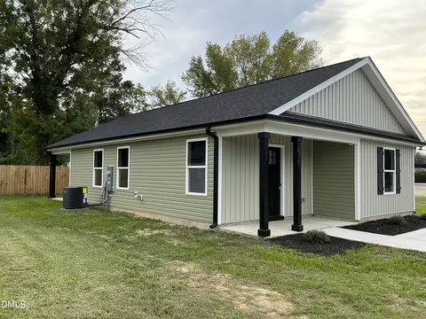 Exterior - 506 Crump St, Smithfield, NC 27577 photo 1 of 3