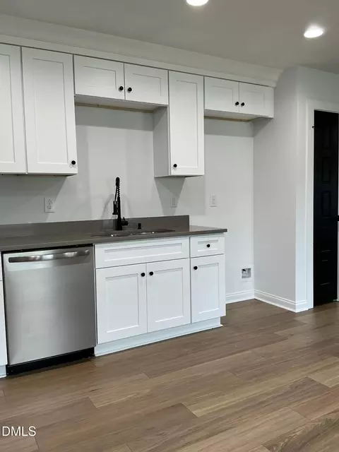 Kitchen - 506 Crump St, Smithfield, NC 27577 photo 6 of 6