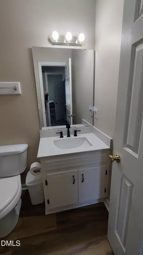 Bath - 257 Marshall Ln, Smithfield, NC 27577 photo 2 of 2