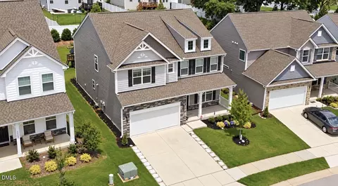 1516 Willbrook Dr, Fuquay Varina, NC 27526