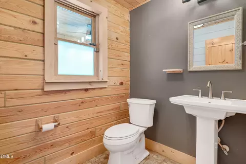 Bath - 1086 Hicks Rd, Broadway, NC 27505 photo 1 of 4