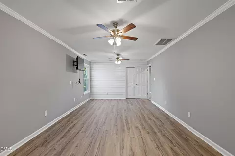 Living - 209 Mcnaughton Ct, Garner, NC 27529 photo 4 of 4