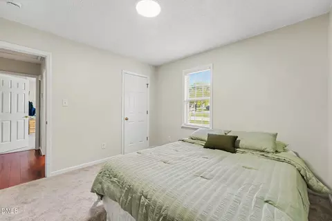 Bedroom - 6100 Willow Crest Ln, Willow Spring, NC 27592 photo 5 of 7