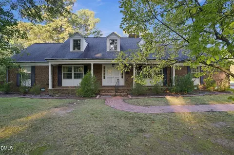 209 Brentwood Dr N, Wilson, NC 27893