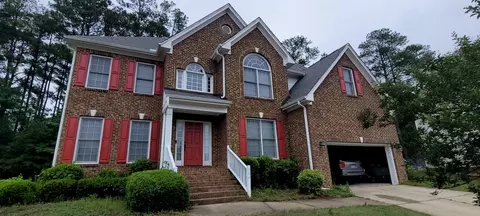 704 Rushing Falls Pl, Fuquay Varina, NC 27526