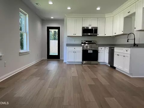 Kitchen - 520 Crump St, Smithfield, NC 27577 photo 1 of 4