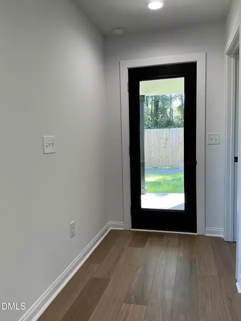 Entry Way - 520 Crump St, Smithfield, NC 27577 photo 1 of 1