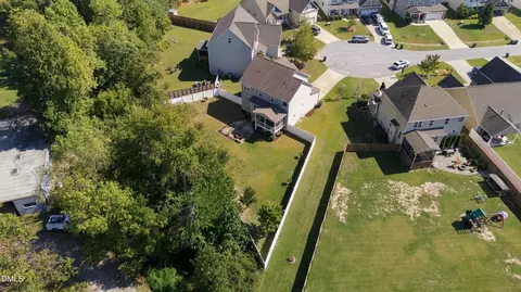 View/Area - 113 Thimble Way, Garner, NC 27529 photo 4 of 6