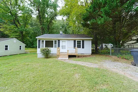 176 Torain St, Hillsborough, NC 27278