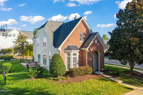 1700 Legendary Ln, Morrisville, NC 27560