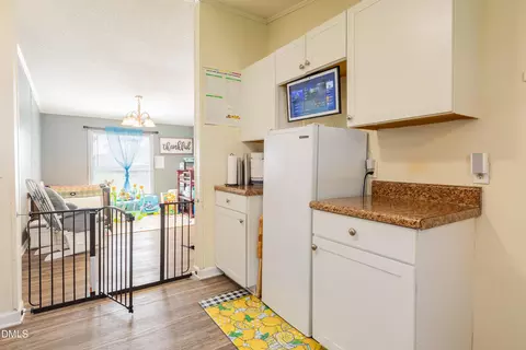 Kitchen - 41 Hearth Ln, Smithfield, NC 27577 photo 1 of 4