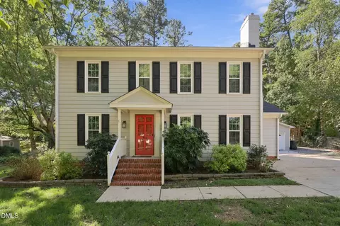 416 Myrtlewood Ct, Raleigh, NC 27609