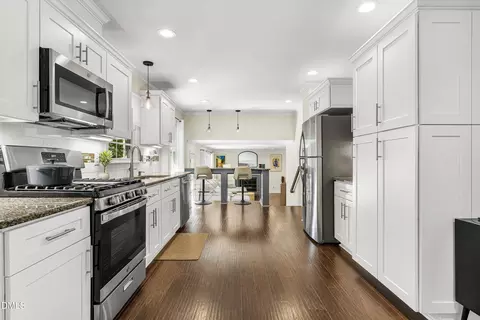 Entry Way - 306 E Millbrook Rd, Raleigh, NC 27609 photo 2 of 2