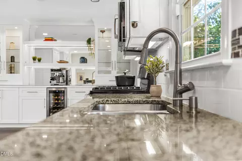Kitchen - 306 E Millbrook Rd, Raleigh, NC 27609 photo 3 of 4