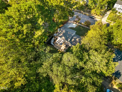 View/Area - 306 E Millbrook Rd, Raleigh, NC 27609 photo 4 of 6