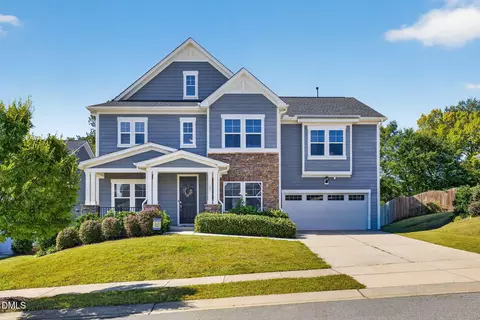 108 Gorges Park Dr, Holly Springs, NC 27540