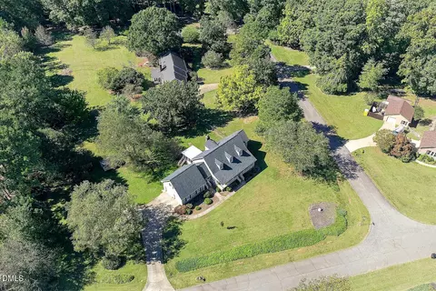 6216 Powell Ridge Rd, Holly Springs, NC 27540
