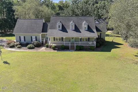 6216 Powell Ridge Rd, Holly Springs, NC 27540