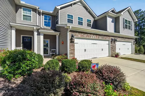 626 Andrade Dr, Fuquay Varina, NC 27526