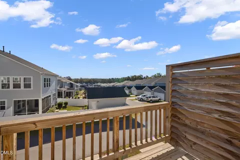 Exterior - 618 Gimari Dr, Wake Forest, NC 27587 photo 4 of 10