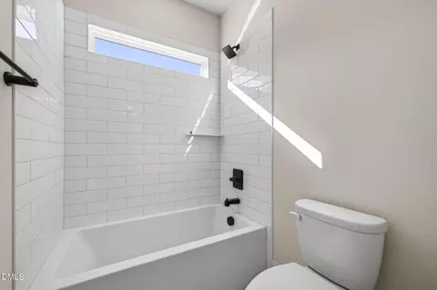 Bath - 643 Dixon Rd, Willow Spring, NC 27592 photo 5 of 6