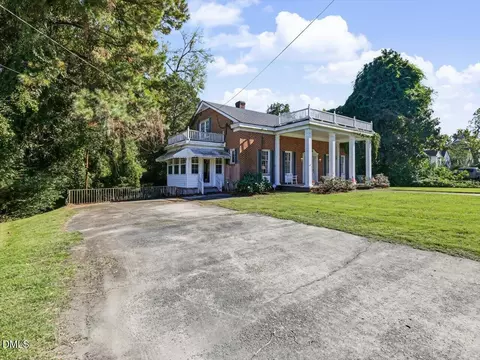 Exterior - 317 S 2nd St, Smithfield, NC 27577 photo 1 of 8
