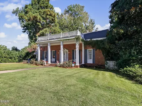 Exterior - 317 S 2nd St, Smithfield, NC 27577 photo 2 of 8