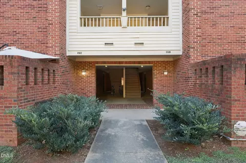 3502 Ivy Commons Dr #202, Raleigh, NC 27606