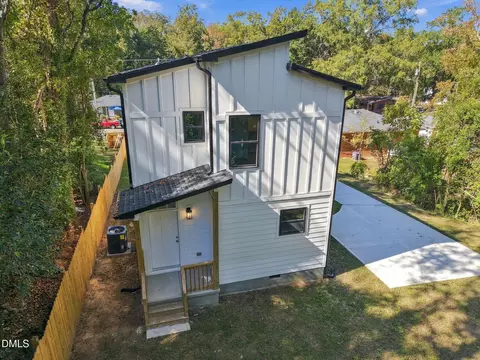 Exterior - 1508 N Hyde Park Ave, Durham, NC 27701 photo 5 of 9