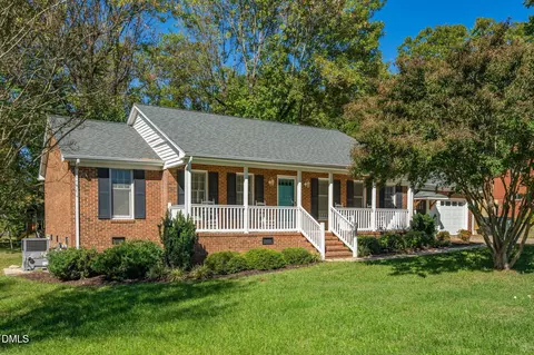 2725 May Dr, Burlington, NC 27215