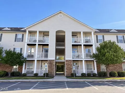 3015 Winston Dr #110, Burlington, NC 27215