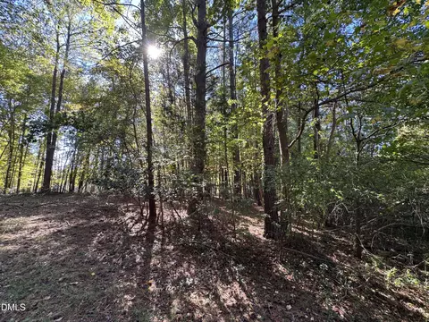 Exterior - 11809 Strickland Rd, Raleigh, NC 27613 photo 5 of 28