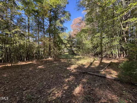 Exterior - 11809 Strickland Rd, Raleigh, NC 27613 photo 11 of 28