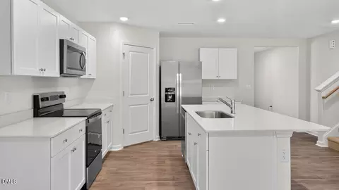 Kitchen - 70 Richmond Run, Stem, NC 27581 photo 3 of 5