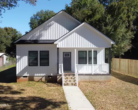 1010 Maple Ave, Burlington, NC 27215