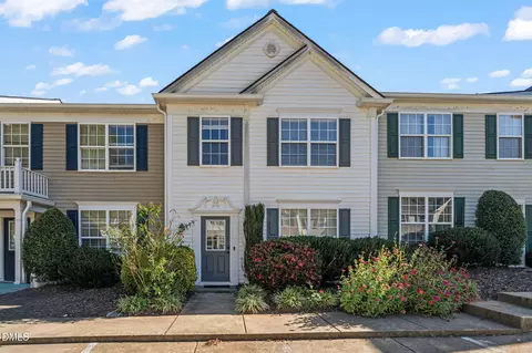 5109 Echo Ridge Rd, Raleigh, NC 27612