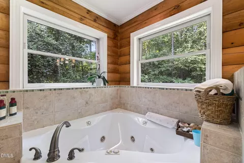 Bath - 399 Westerman Pl, Smithfield, NC 27577 photo 4 of 8