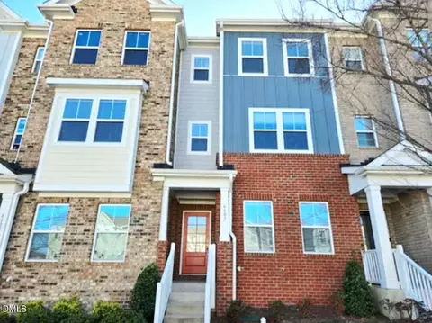 6607 Perry Creek Rd, Raleigh, NC 27616