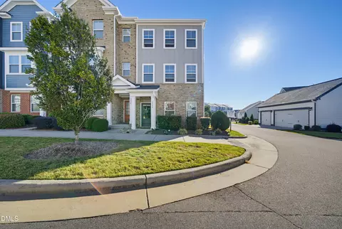 6400 Archwood Ave, Raleigh, NC 27616