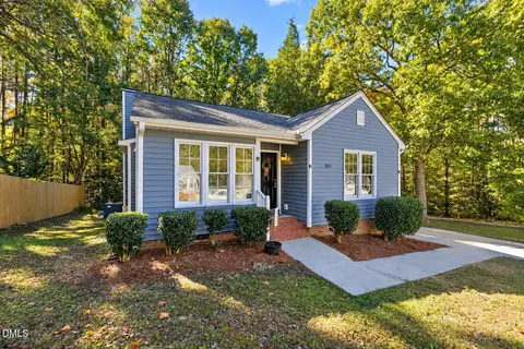 2313 Anihinga Ct, Raleigh, NC 27616