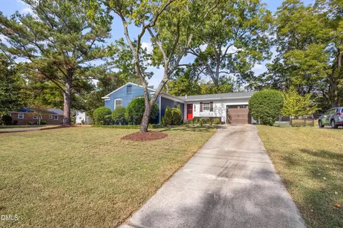 2901 Gladstone Dr, Raleigh, NC 27610