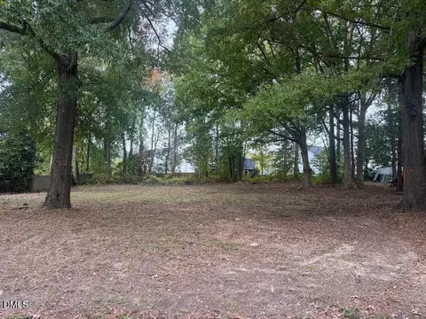 303 Blalock St, Holly Springs, NC 27540