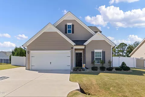 167 Ina Rose Ln, Four Oaks, NC 27524