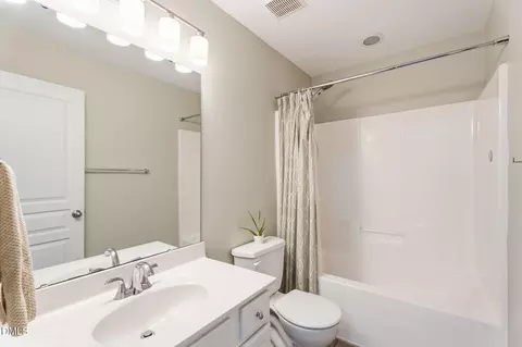Bath - 3565 Sugar Tree Pl, Durham, NC 27713 photo 1 of 3