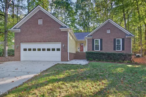 604 Lafayette Dr, Hillsborough, NC 27278
